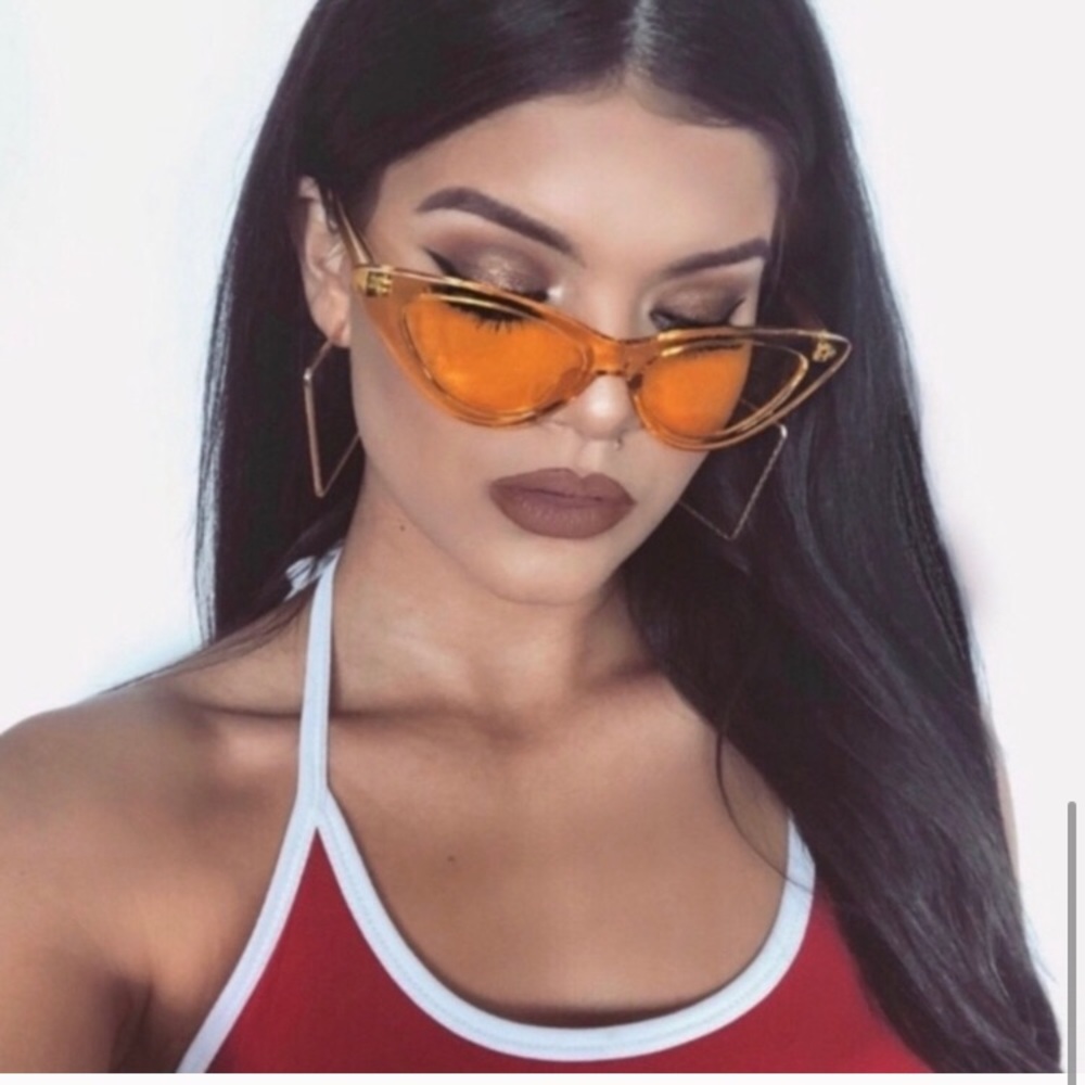 ❌SOLD❌The Sophia Soho’ sunnies - YELLOW - Picture 7 of 7